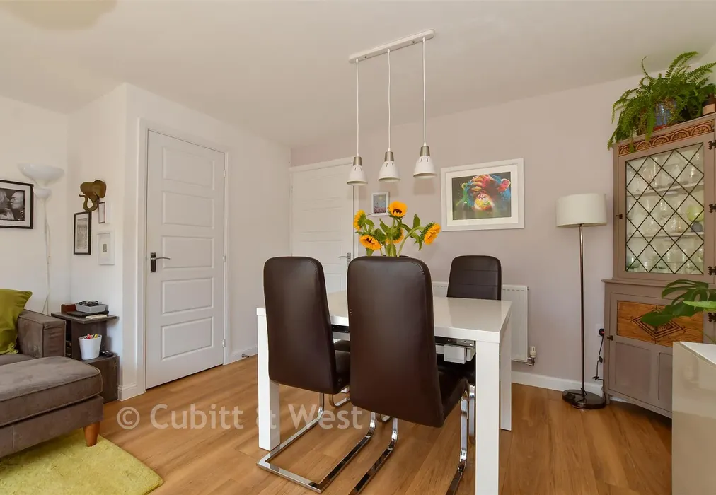 Lounge/Dining Room - Ockenden Road, Littlehampton, West Sussex - Wards of Kent