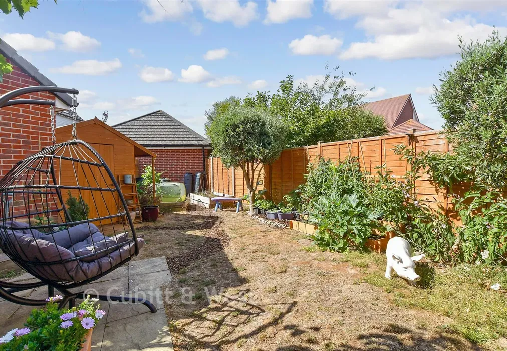 Rear Garden - Ockenden Road, Littlehampton, West Sussex - Wards of Kent