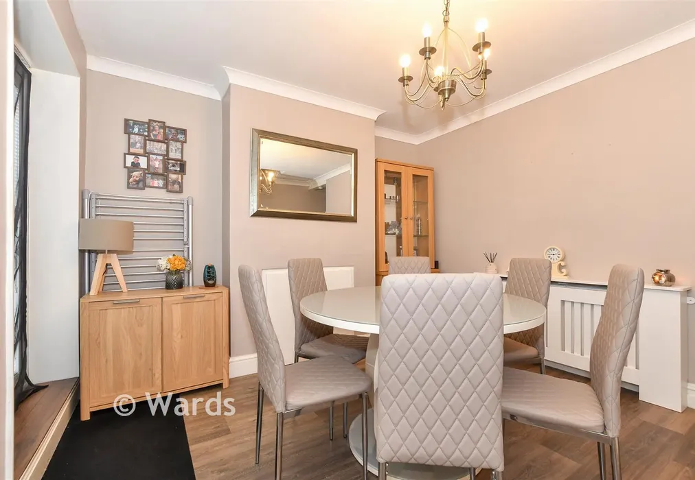 Dining Area - Dering Road, Ashford, Kent - Wards of Kent