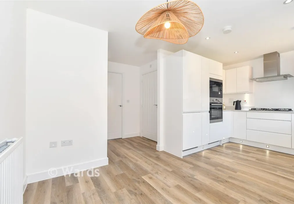 Kitchen/Diner - Sea View Avenue, Deal, Kent - Wards of Kent