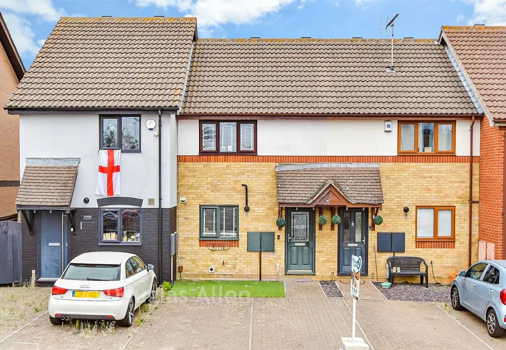 External (Web) - Station Avenue, Wickford, Essex - Wards of Kent