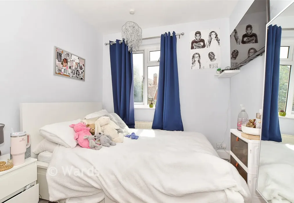 Bedroom 3 - Twiss Grove, Hythe, Kent - Wards of Kent