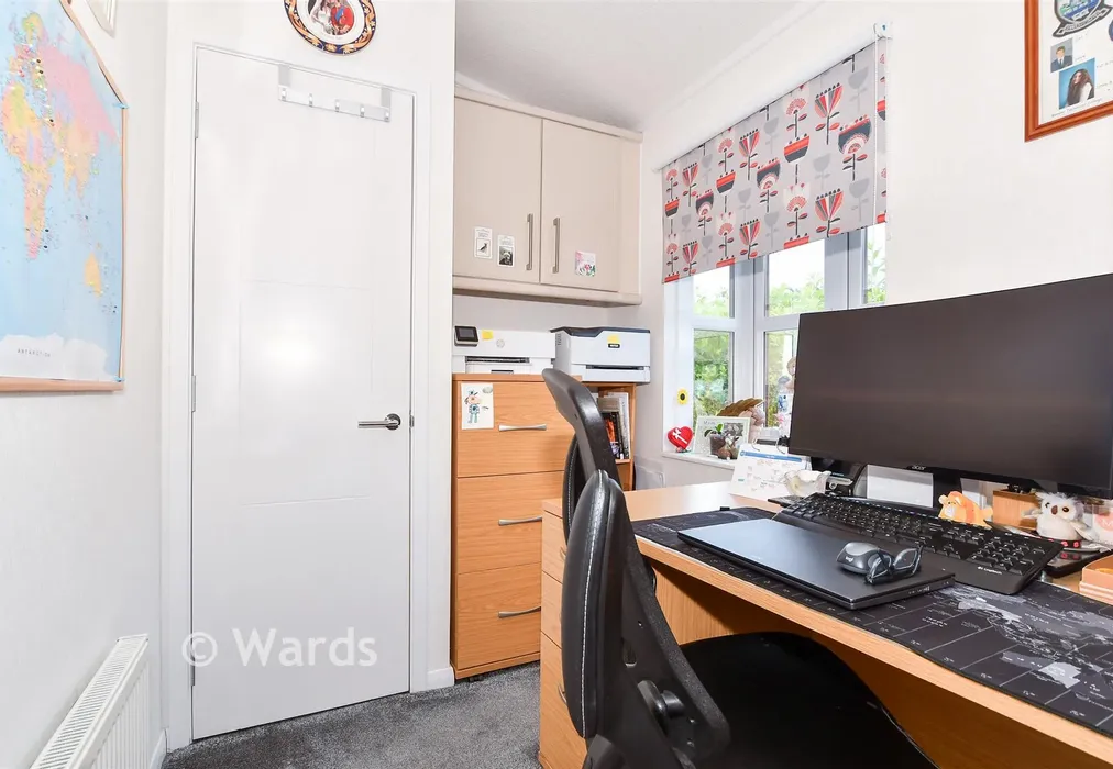 Office - Wateringbury Road, East Malling, Kent - Wards of Kent