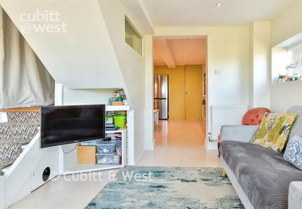 Lounge - Osborne Road, Brighton, BN1 - Wards of Kent
