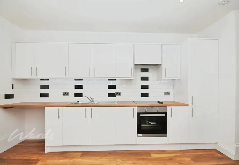 High kitchen a 11... - High Street Ramsgate CT11 - Wards of Kent