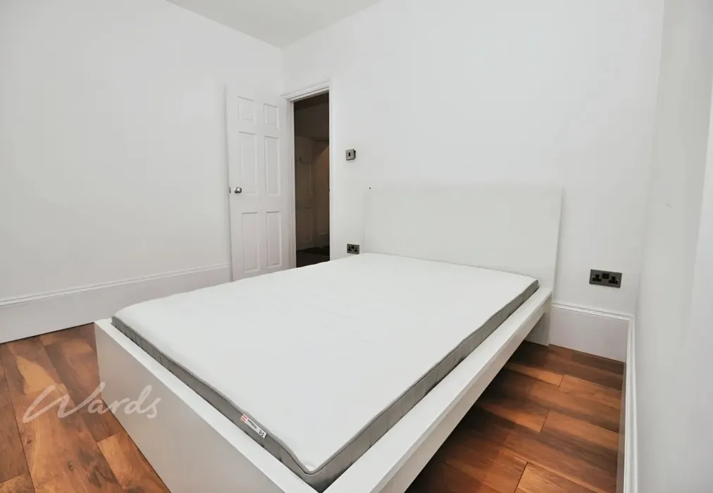 High bed 1 1126 use - High Street Ramsgate CT11 - Wards of Kent