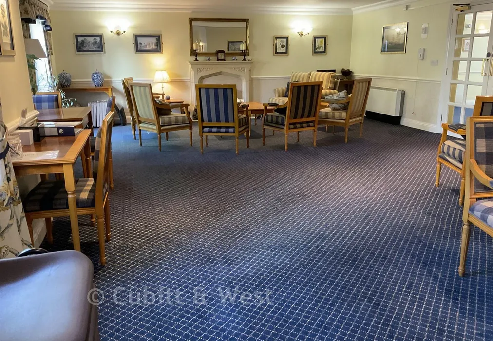 Communal Area - High Street, Billingshurst, West Sussex - Wards of Kent
