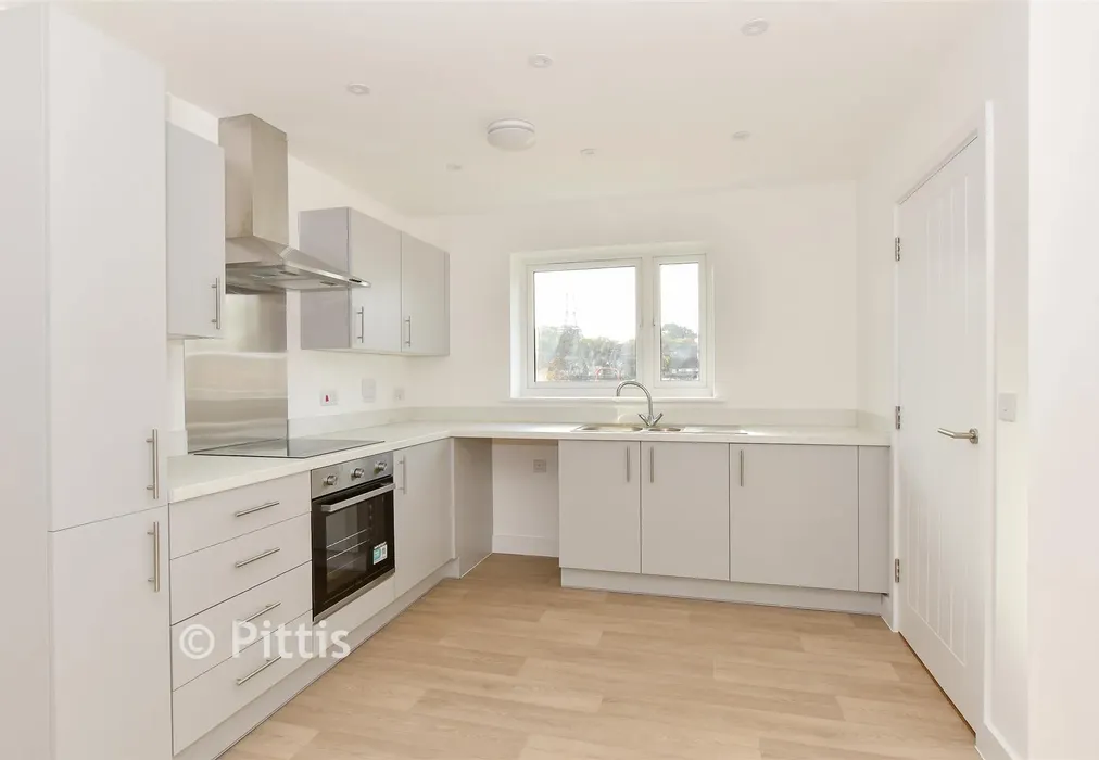 Kitchen - Acorn Avenue, Newport, Isle of Wight - Wards of Kent