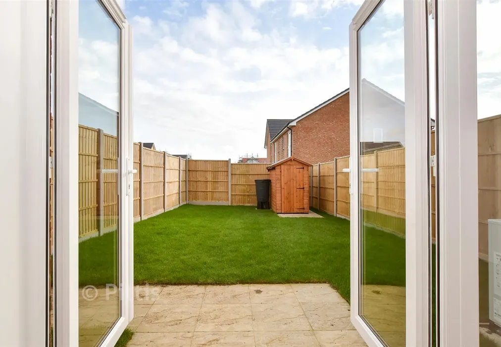 View To Garden - Acorn Avenue, Newport, Isle of Wight - Wards of Kent
