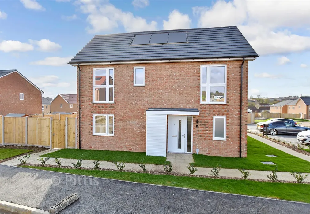 Front External - Acorn Avenue, Newport, Isle of Wight - Wards of Kent