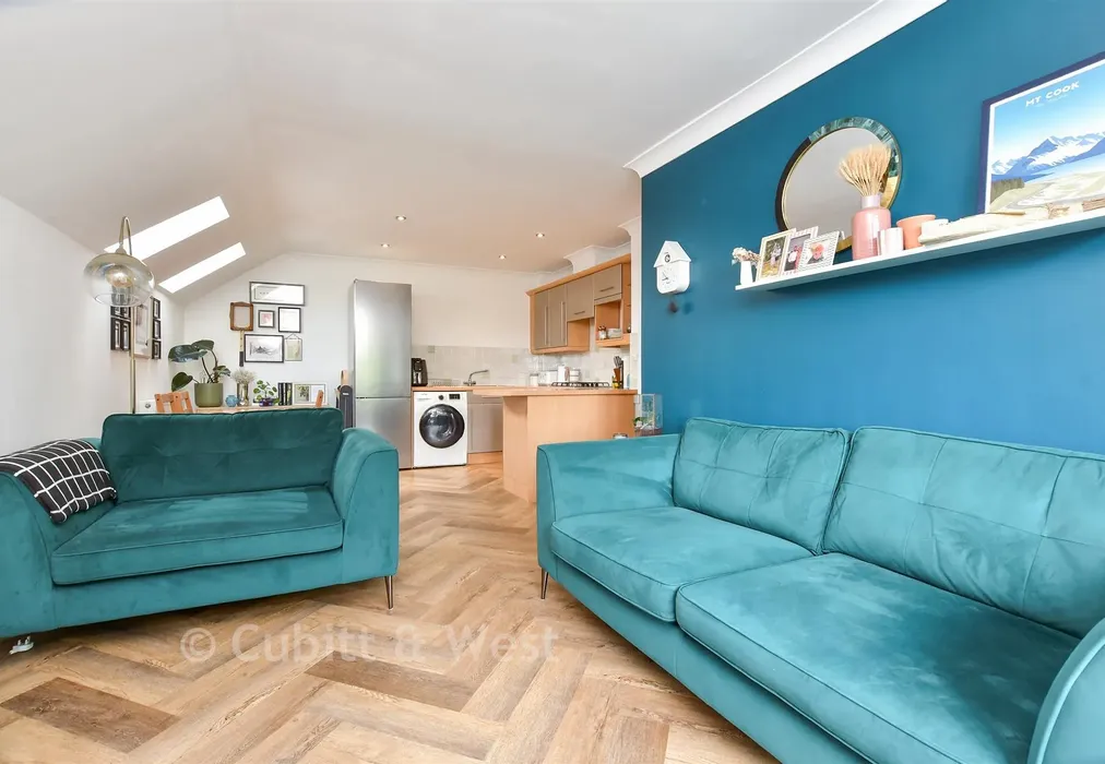 Kitchen / Lounge / Diner - Rose Hill, Sutton, Surrey - Wards of Kent