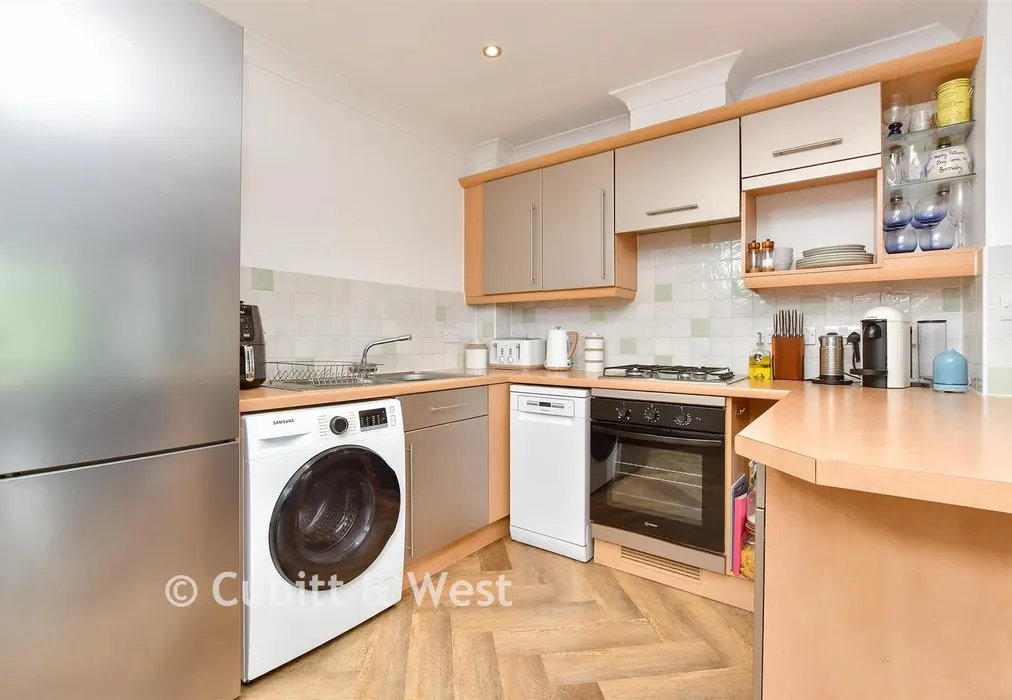 Kitchen / Lounge / Diner - Rose Hill, Sutton, Surrey - Wards of Kent