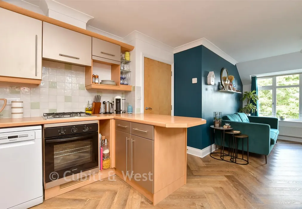 Kitchen / Lounge / Diner - Rose Hill, Sutton, Surrey - Wards of Kent