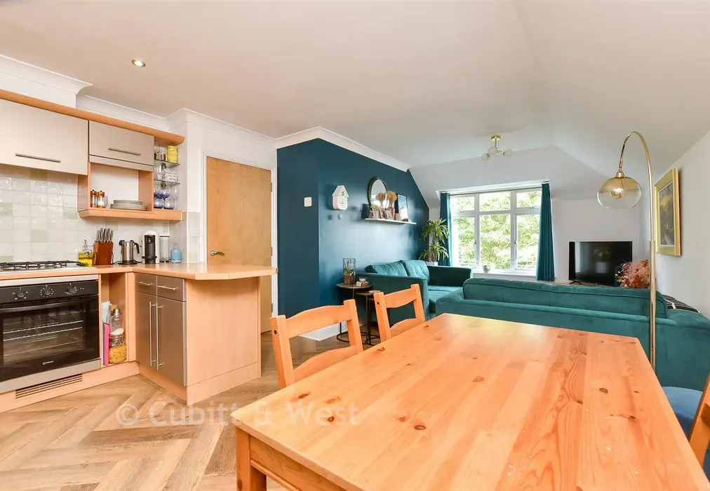 Kitchen / Lounge / Diner - Rose Hill, Sutton, Surrey - Wards of Kent