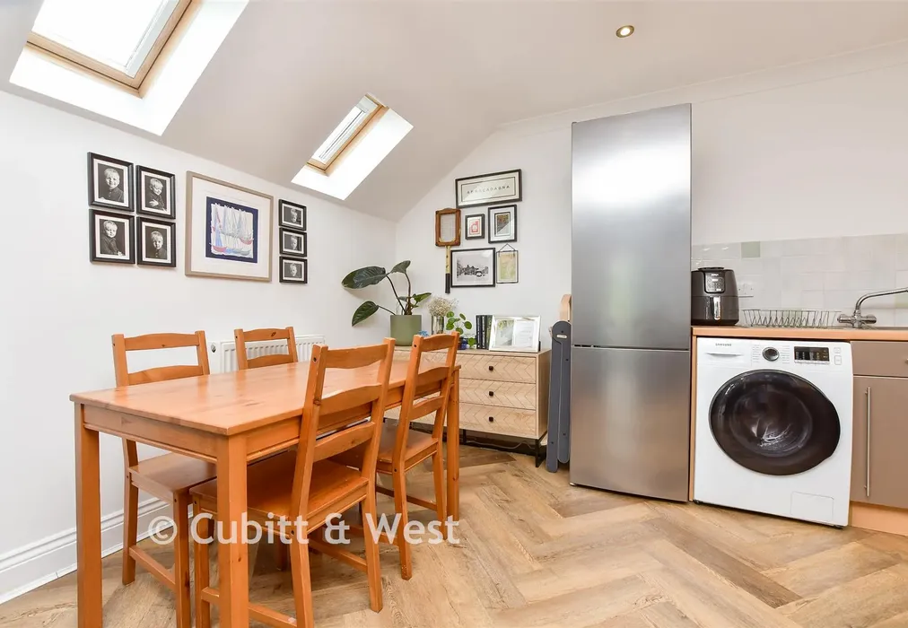 Kitchen / Lounge / Diner - Rose Hill, Sutton, Surrey - Wards of Kent