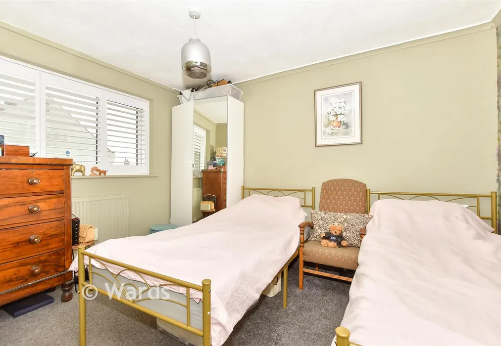 Bedroom 1 - Wellington Place, Sandgate, Kent - Wards of Kent
