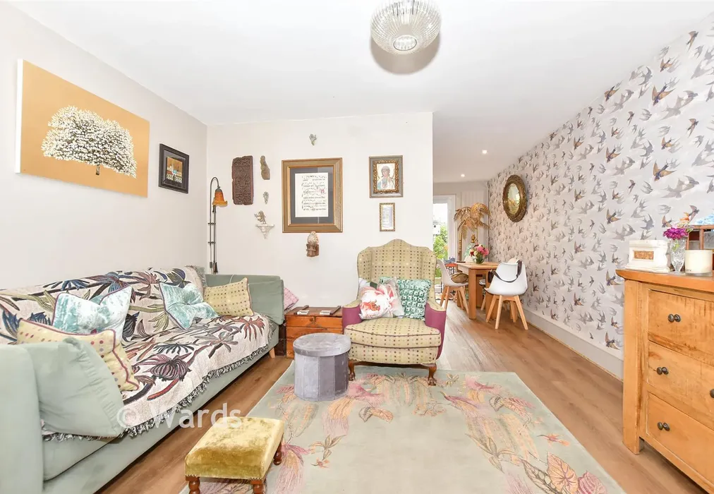Lounge - Wellington Place, Sandgate, Kent - Wards of Kent
