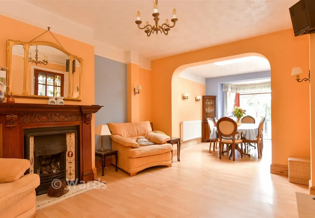 Sitting Area - Station Road, Cliffe, Rochester, Kent - Wards of Kent
