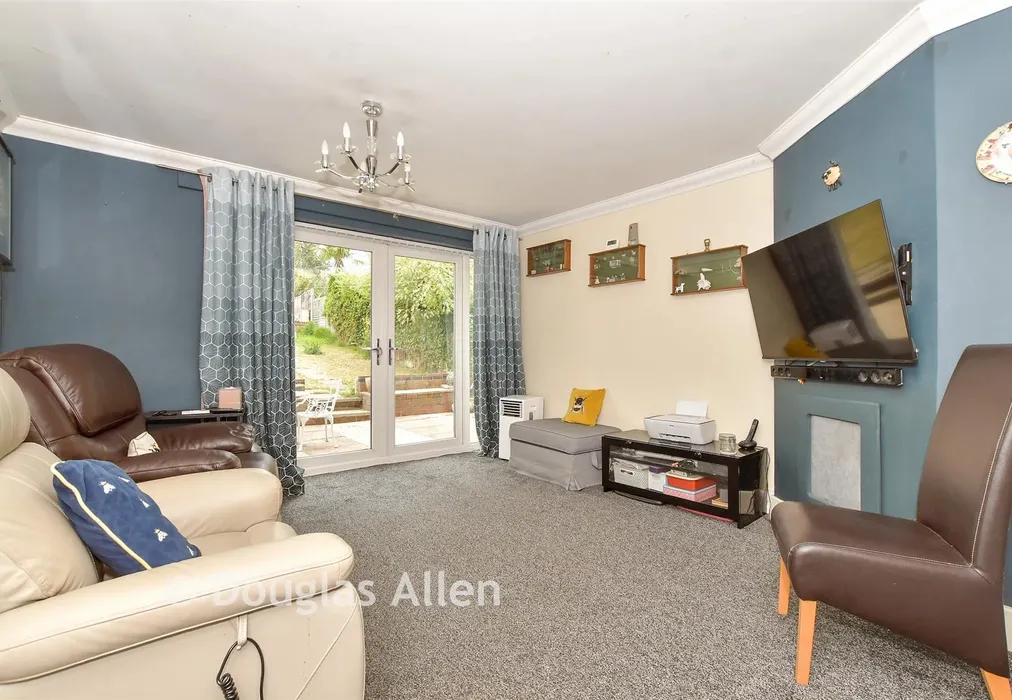 Lounge - Eastley, Basildon, Essex - Wards of Kent