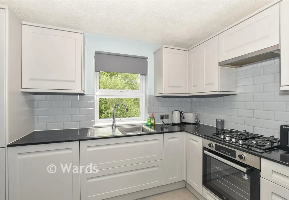 Kitchen - Albion Place, Willesborough, Ashford, Kent - Wards of Kent
