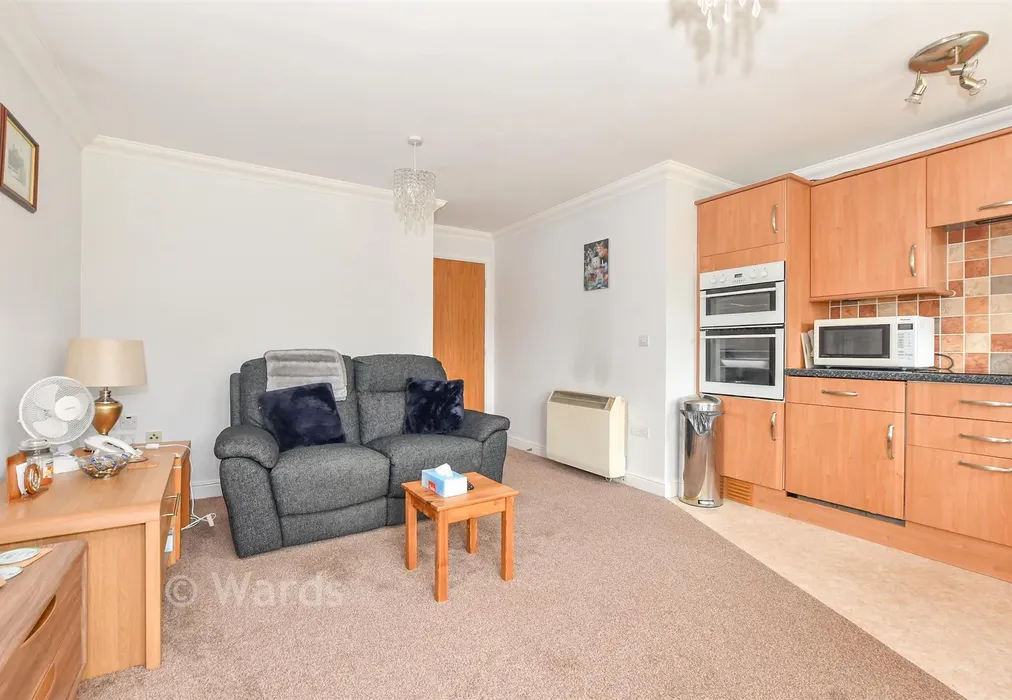 Kitchen/Living Room - Hoxton Close, Ashford, Kent - Wards of Kent