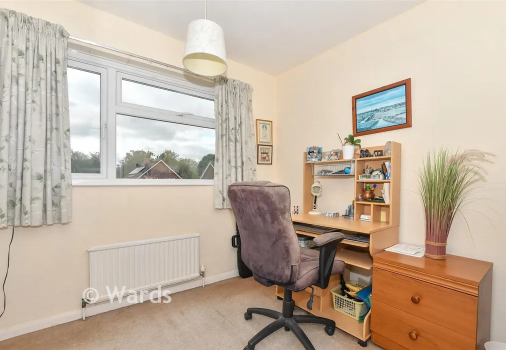 Bedroom 3 - Glebelands, Biddenden, Kent - Wards of Kent