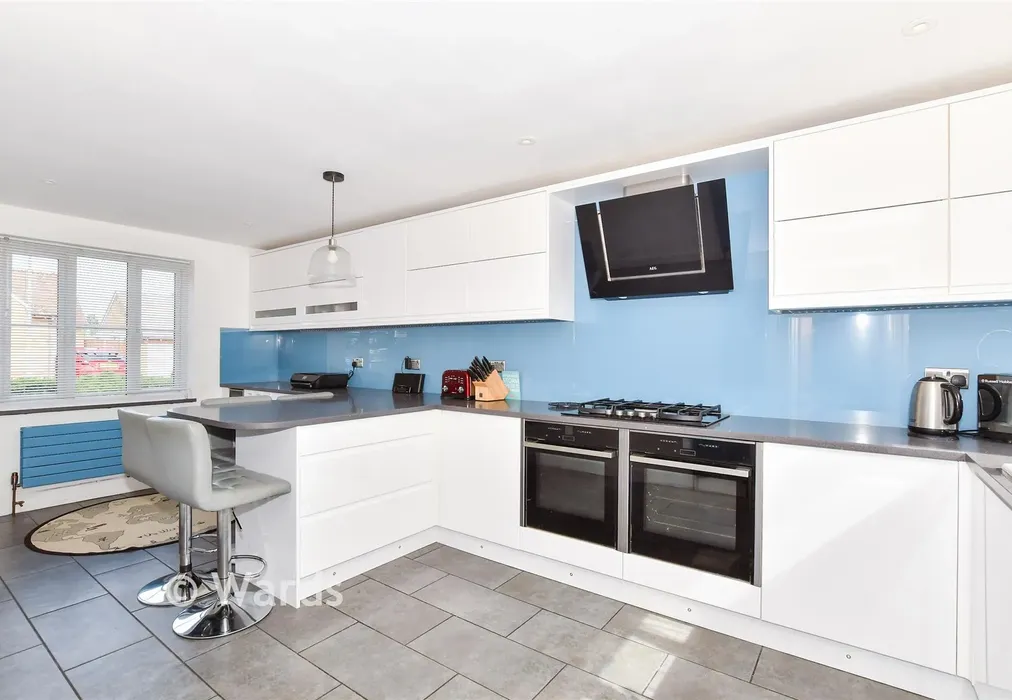 Kitchen/Diner - Carmans Close, Loose, Maidstone, Kent - Wards of Kent