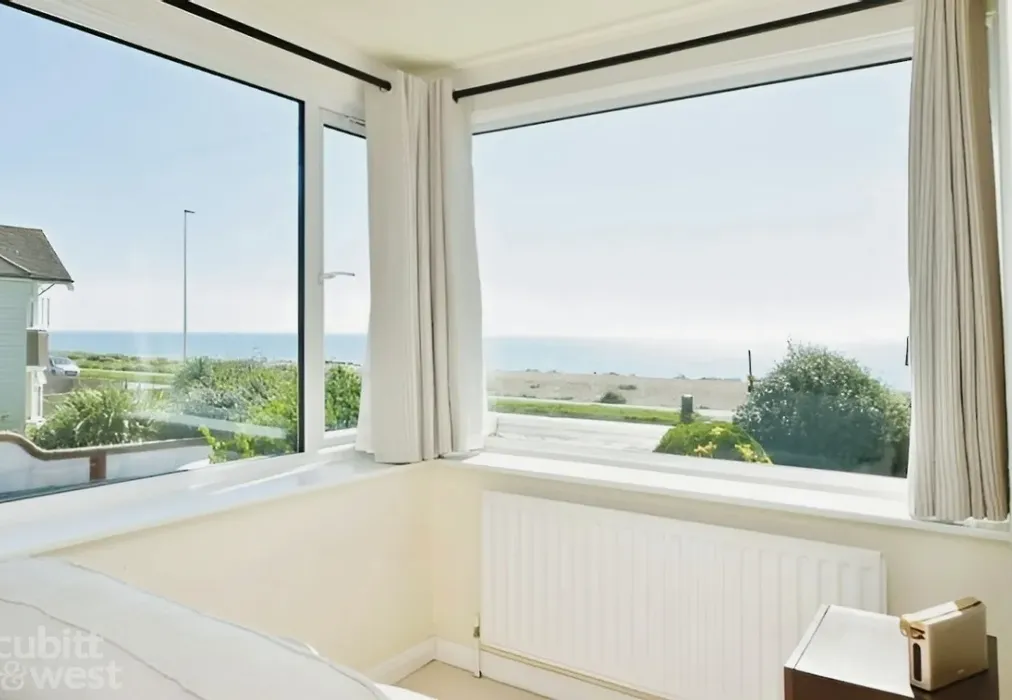 f3aa2f15-19 - DEPOSIT ALTERNATIVE AVAILABLE, Worthing, BN11 - Wards of Kent
