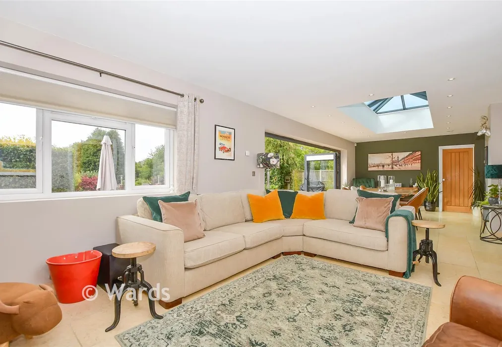 Lounge/Diner - Walnut Tree Lane, Loose, Maidstone, Kent - Wards of Kent