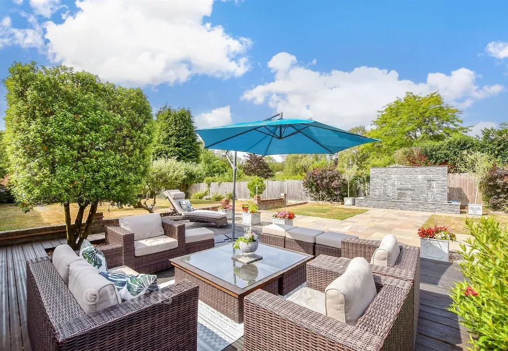 Patio / Decking - Walnut Tree Lane, Loose, Maidstone, Kent - Wards of Kent