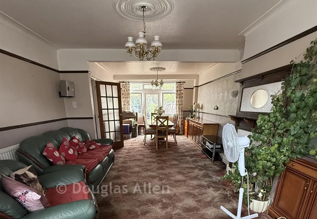 Lounge C - High Street South, London - Wards of Kent