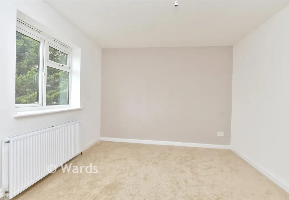 Bedroom 2 - Alder Close, Sheerness, Kent - Wards of Kent