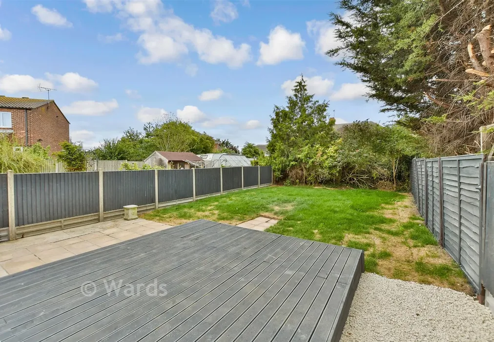 Rear Garden - Alder Close, Sheerness, Kent - Wards of Kent