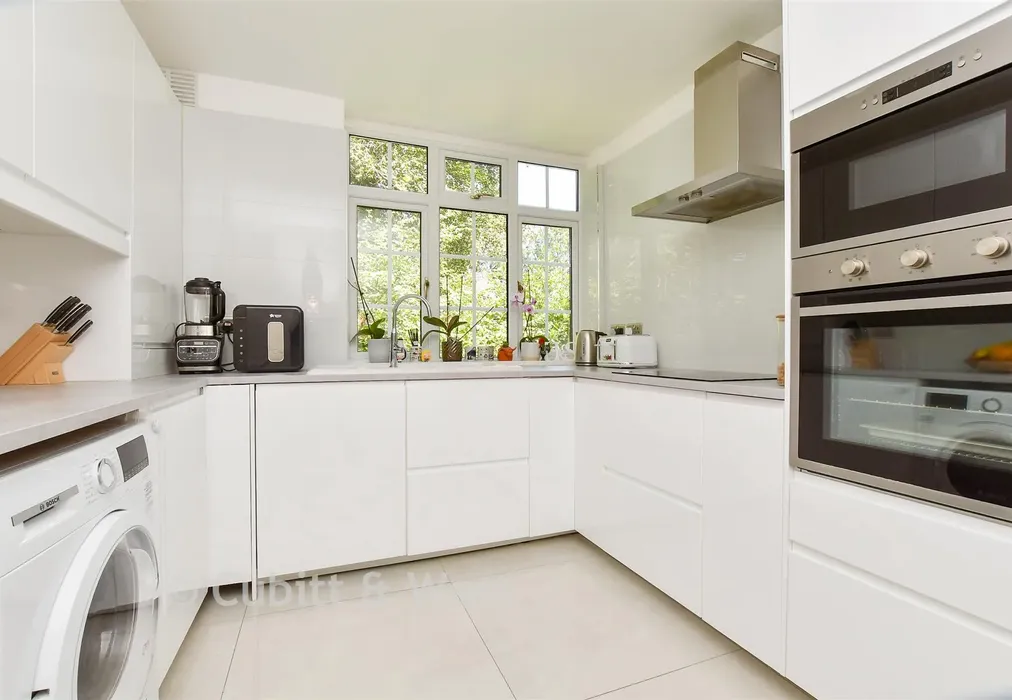 Kitchen - Worcester Road, Sutton, Surrey - Wards of Kent