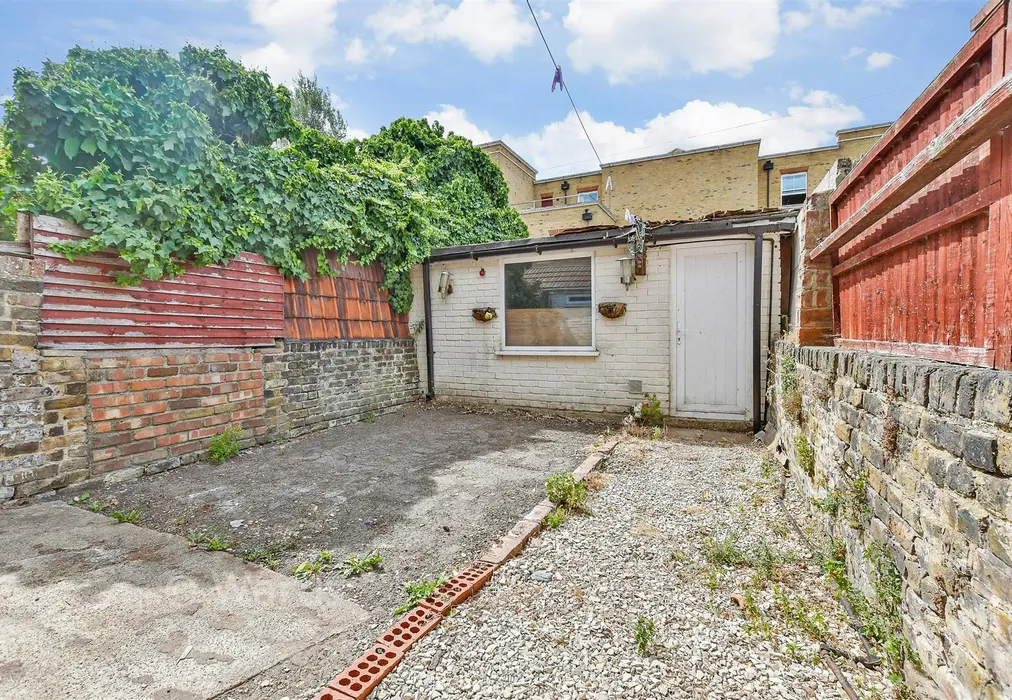 Rear Garden - Acorn Street, Sheerness, Kent - Wards of Kent
