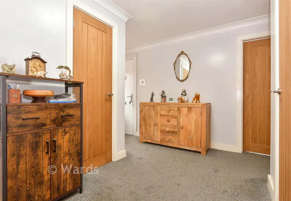 Entrance Hall - Deanwood Road, Dover, Kent - Wards of Kent