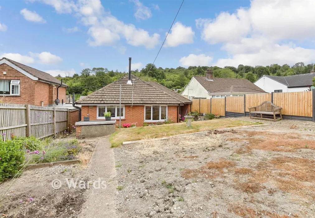 Rear Garden - Deanwood Road, Dover, Kent - Wards of Kent