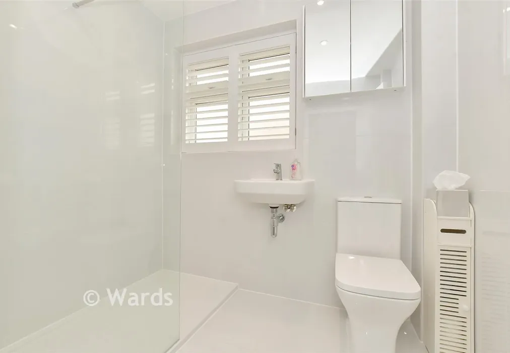 Shower Room - Cherry Lane, Great Mongeham, Deal, Kent - Wards of Kent