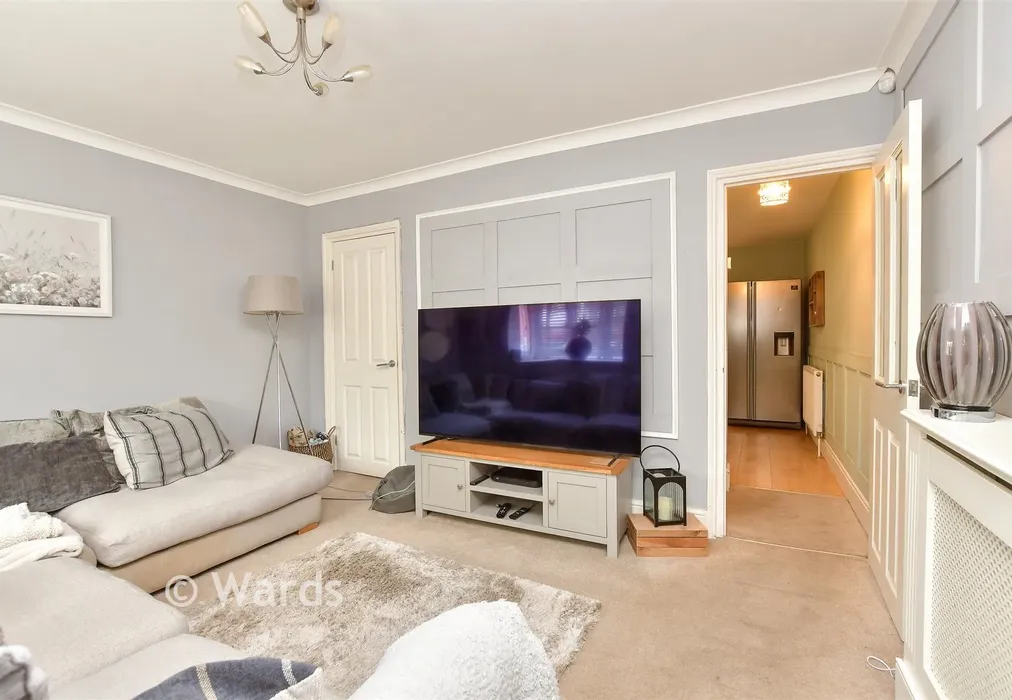 Lounge - Skinner Street, Gillingham, Kent - Wards of Kent