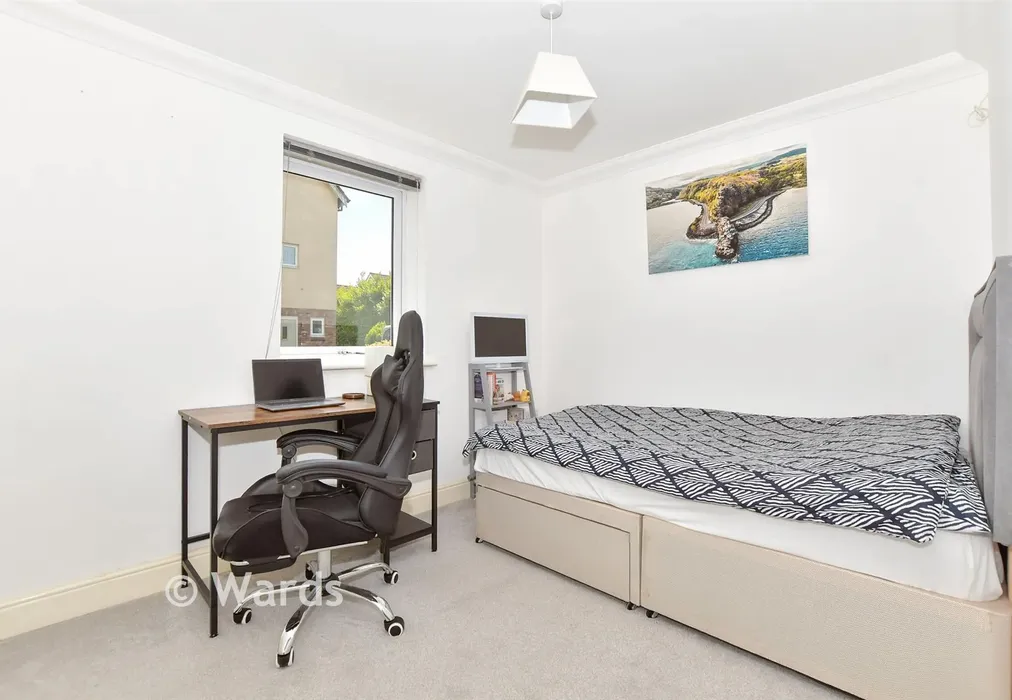 Bedroom 2 - Paxton Avenue, Hawkinge, Folkestone, Kent - Wards of Kent