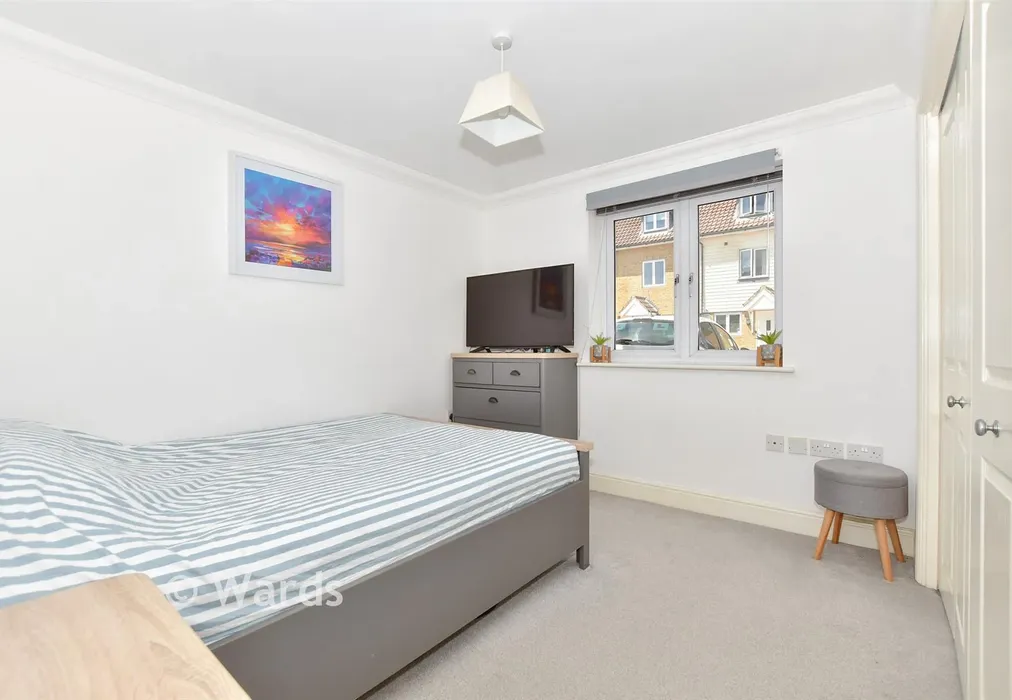 Bedroom 1 - Paxton Avenue, Hawkinge, Folkestone, Kent - Wards of Kent