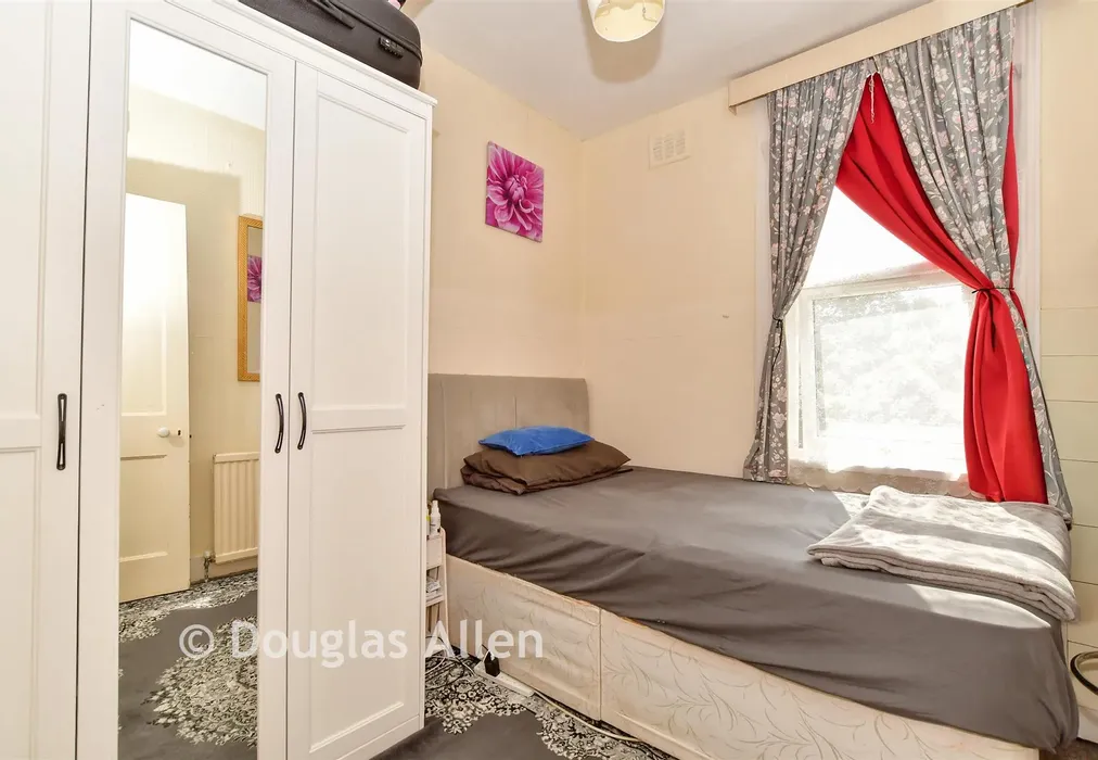 Bedroom 3 - Skeltons Lane, Leyton - Wards of Kent