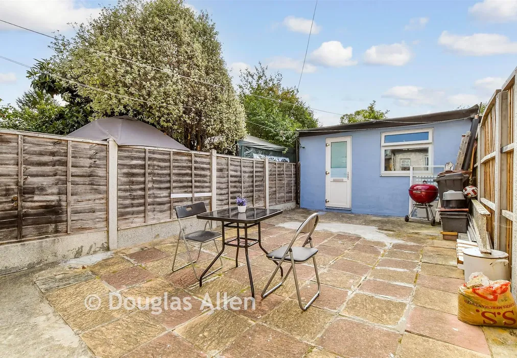 Rear Garden - Skeltons Lane, Leyton - Wards of Kent