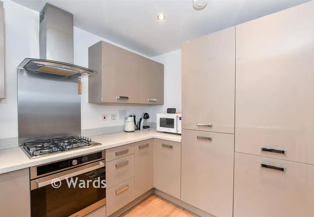 Kitchen - Long Strakes, Staplehurst, Tonbridge, Kent - Wards of Kent