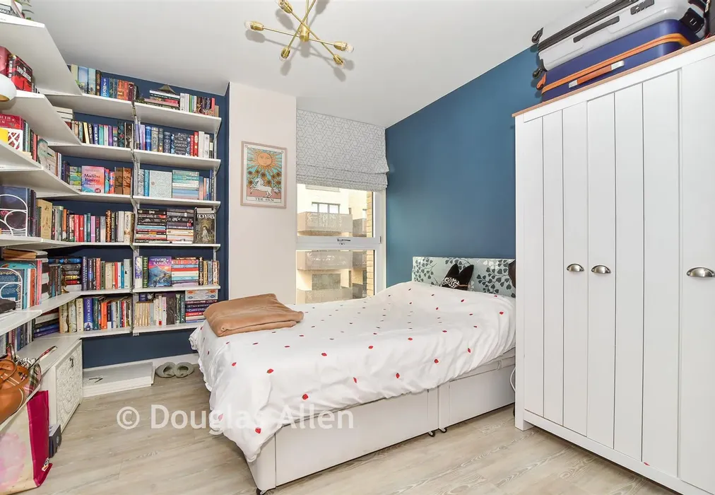 Bedroom 2 - Forest Road, Walthamstow - Wards of Kent
