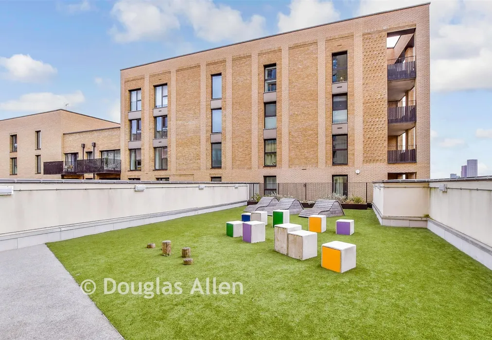 Communal Gardens - Forest Road, Walthamstow - Wards of Kent