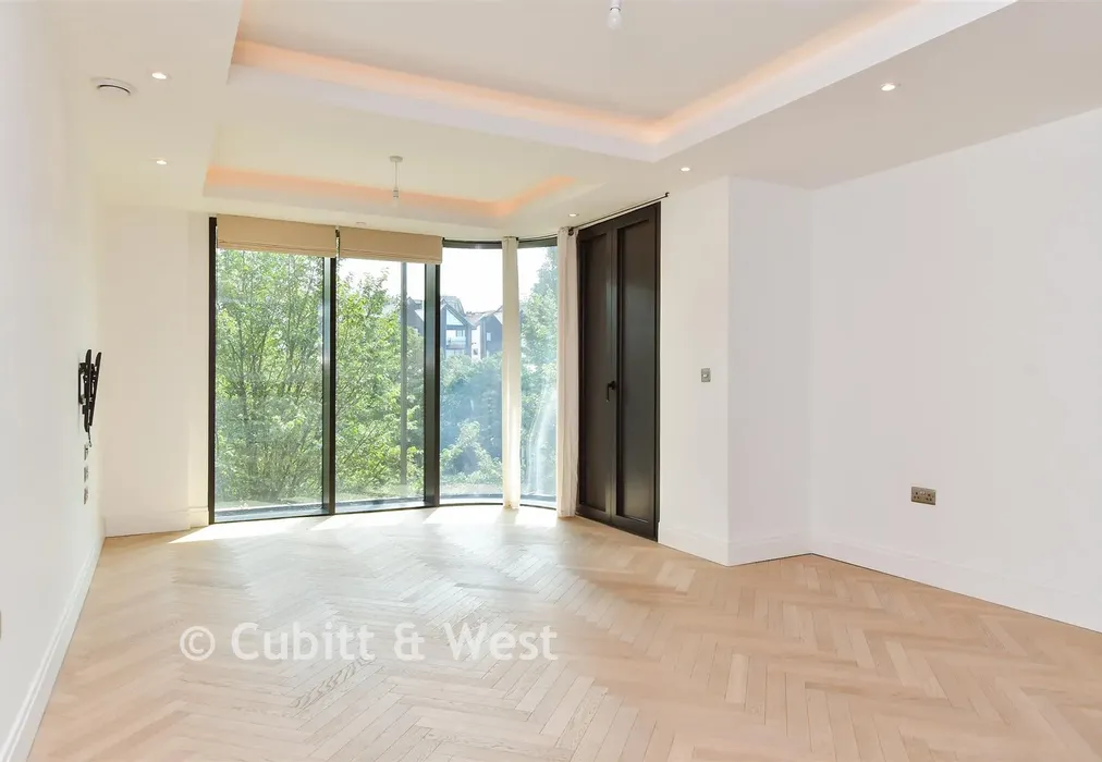 Lounge/ Kitchen - Gloucester Place, Brighton, East Sussex - Wards of Kent