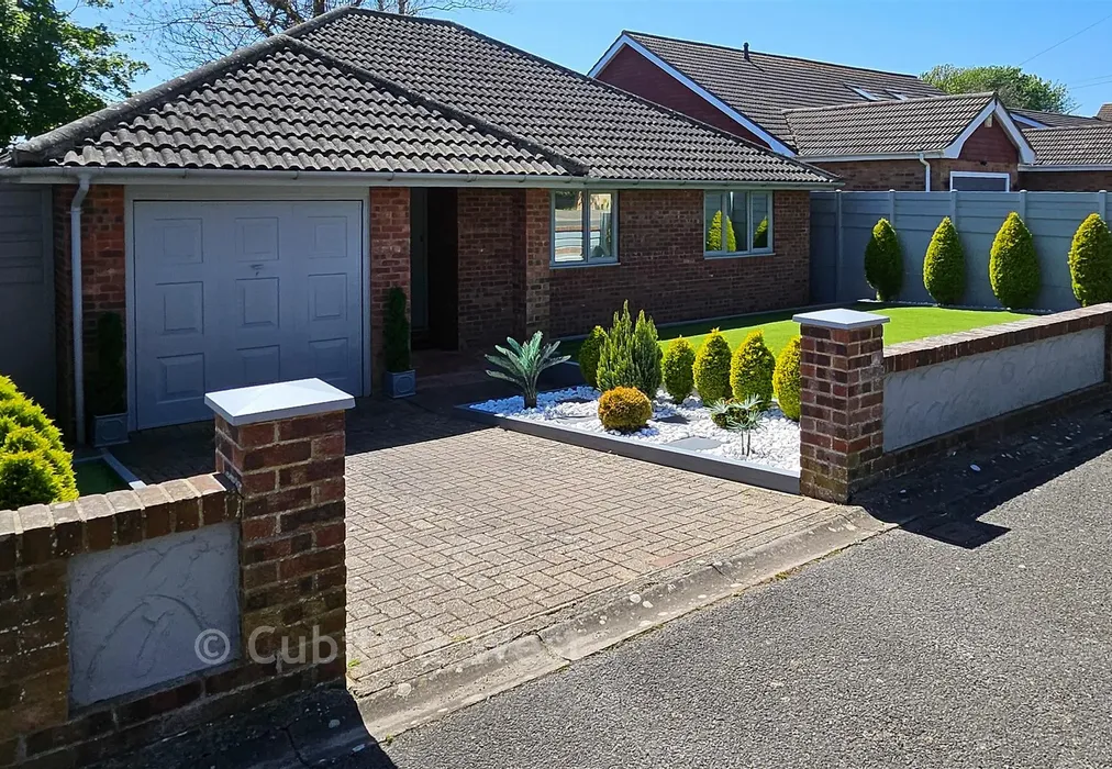 Front Elevation - Tor Road, Peacehaven, East Sussex - Wards of Kent