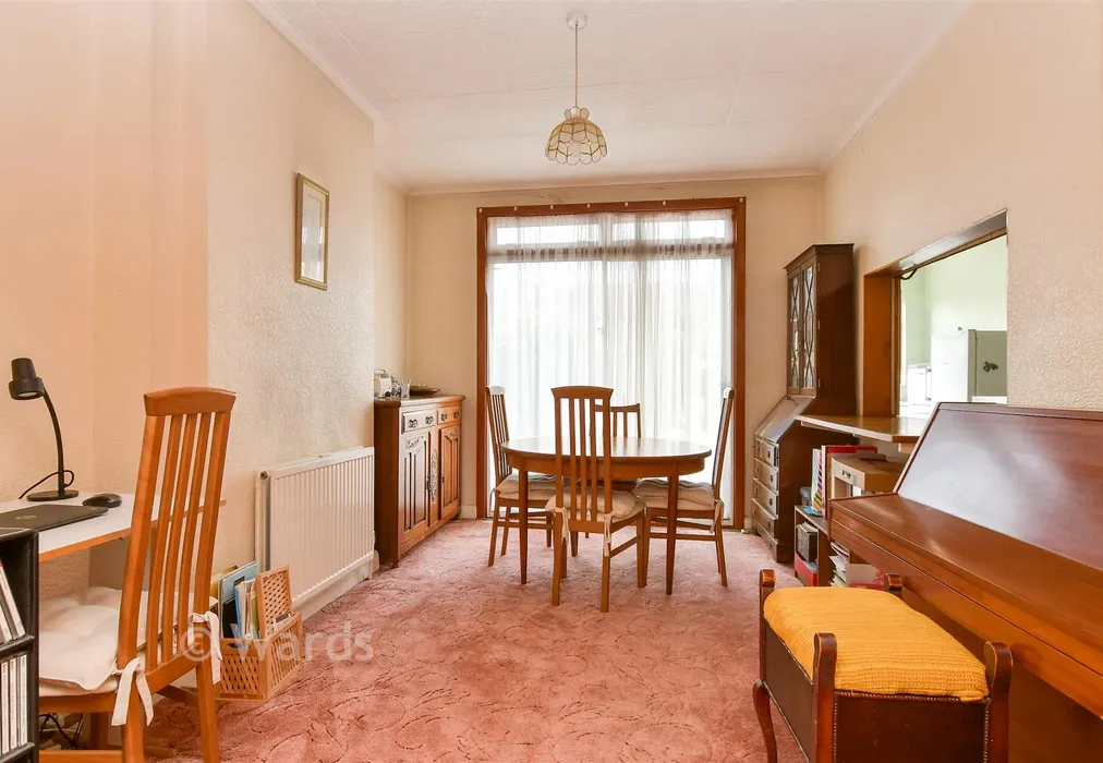 Dining Room - The Green, Welling, Kent - Wards of Kent