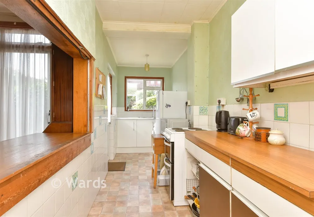 Kitchen - The Green, Welling, Kent - Wards of Kent
